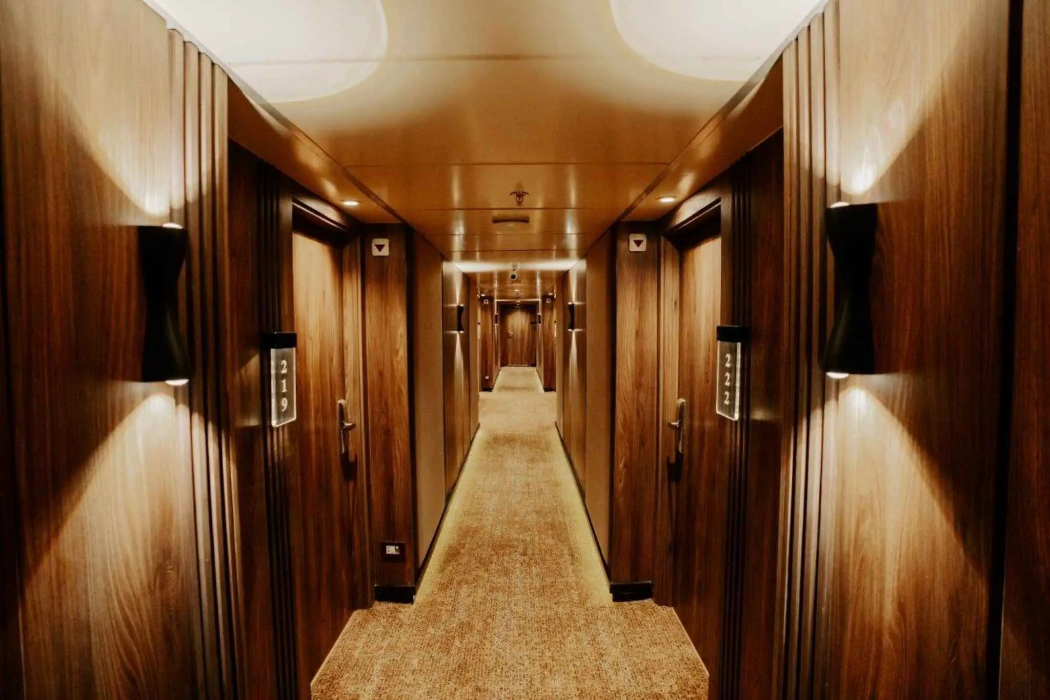 MS Medea 16